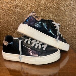 P448 Sneakers. Size 38